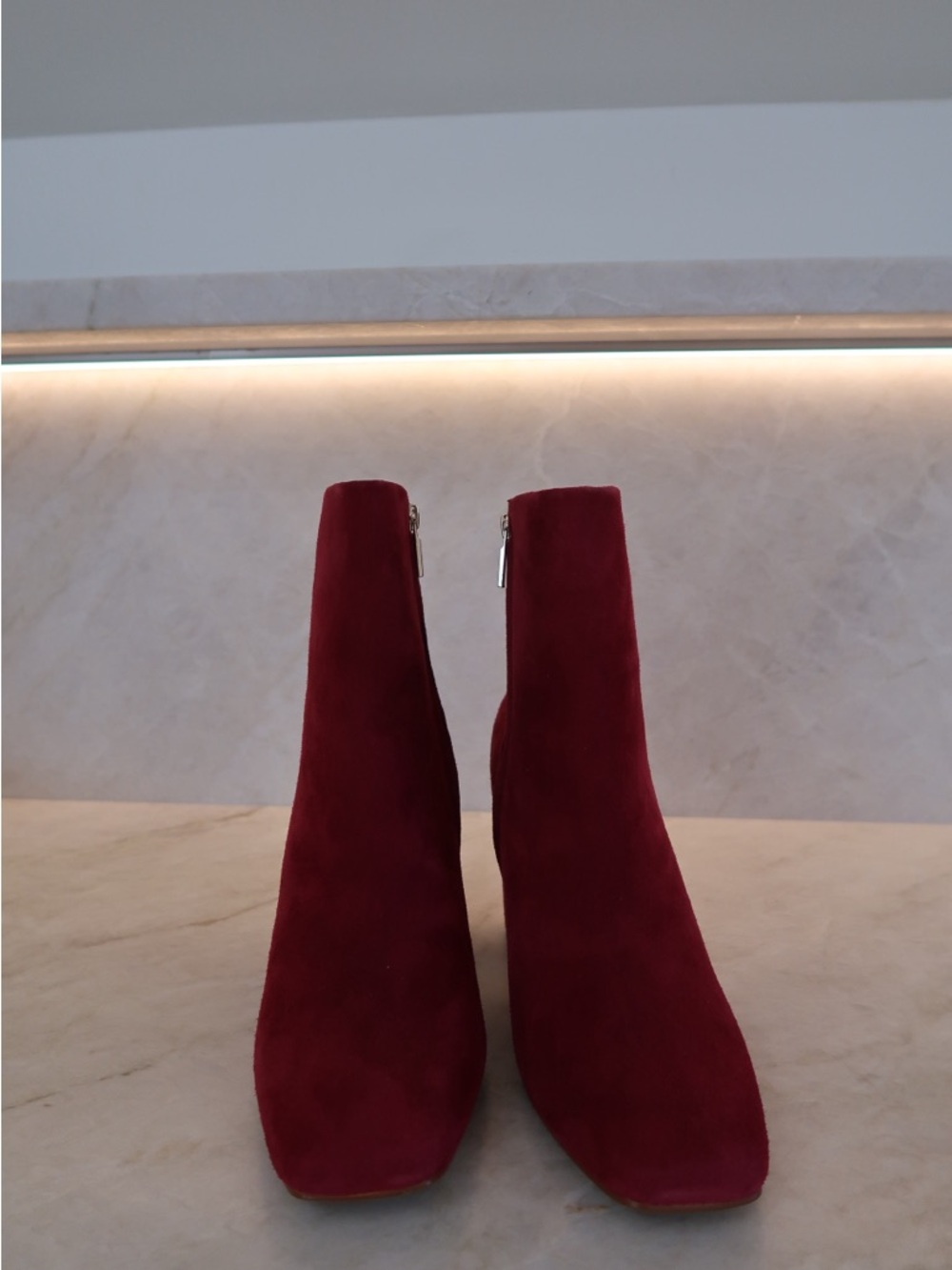 Frankie4 Campbell Block Heel Bootie - Picture 4 of 7